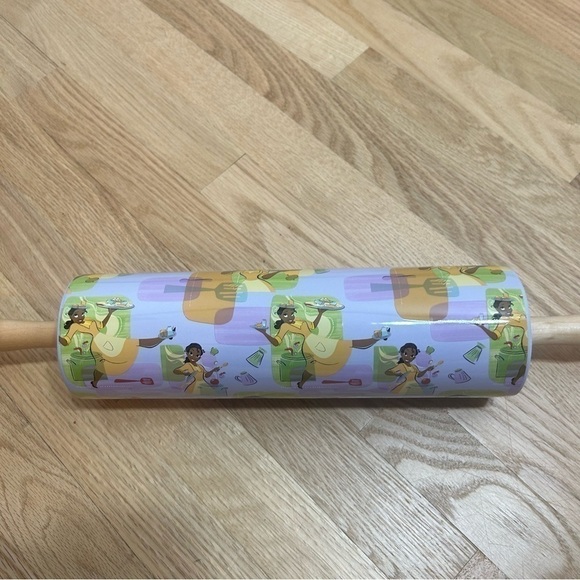 Tiana Princess and the Frog Rolling Pin Heavy Disney World Food & Wine Festival - Picture 3 of 5